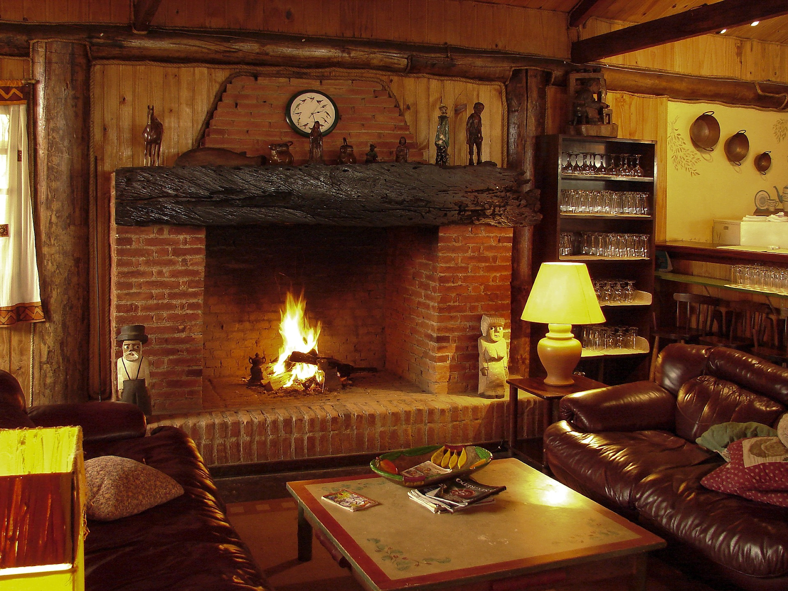 rooms with fireplaces
